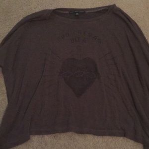 UO GRAPHIC LONG SLEEVE